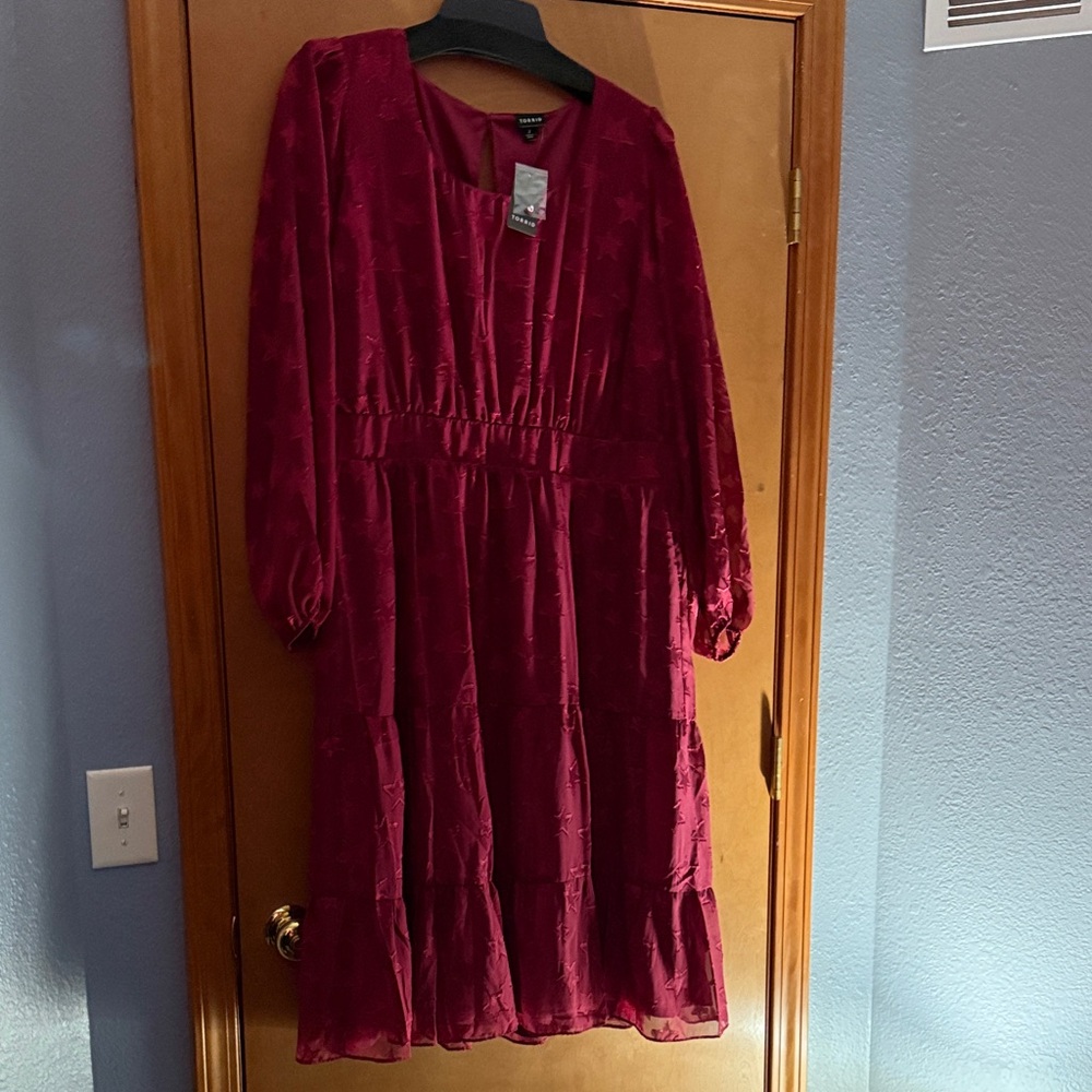 torrid Burgundy Star-Print Long Sleeve Dress